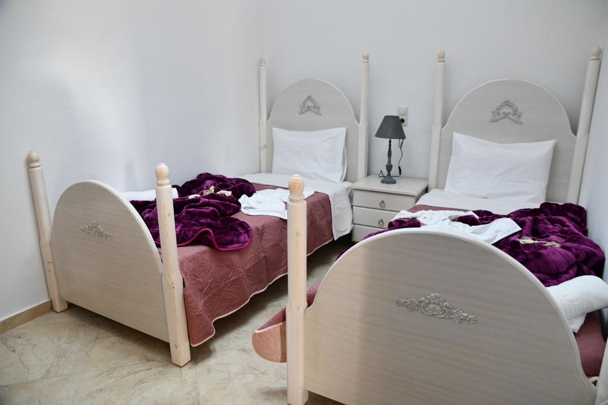 Kleopatra Deluxe With Priavte Jacuzzi Apartament Kamilárion